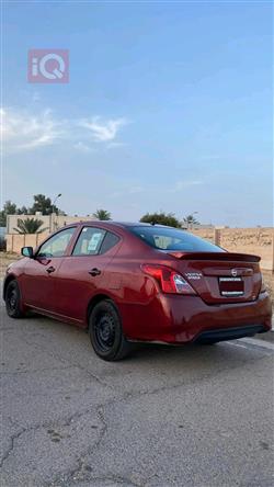 نيسان فيرسا